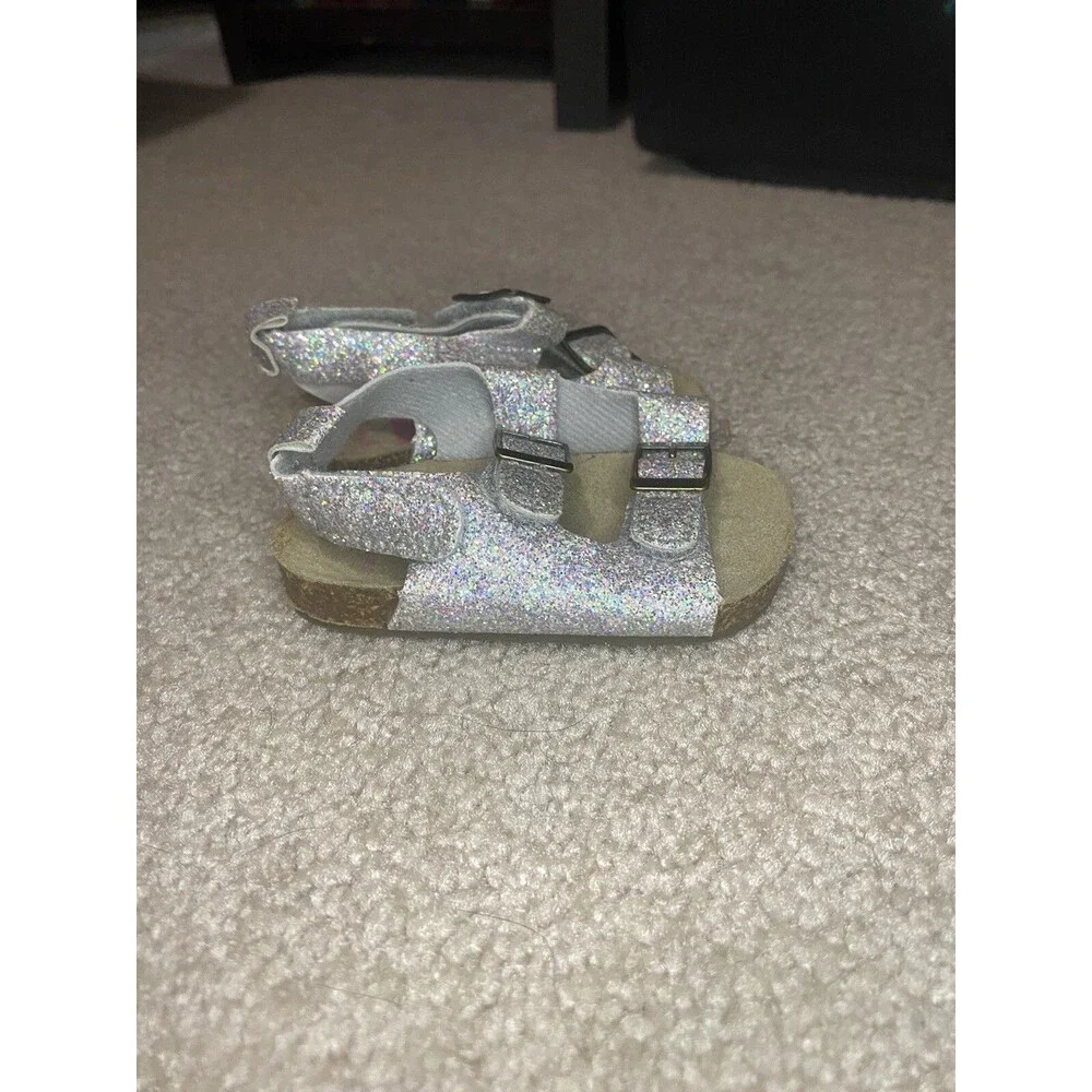 Carters multicolor must